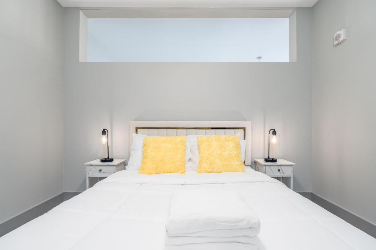 Stylish 1Br Apartment With View อินเดียนาโพลิส ภายนอก รูปภาพ
